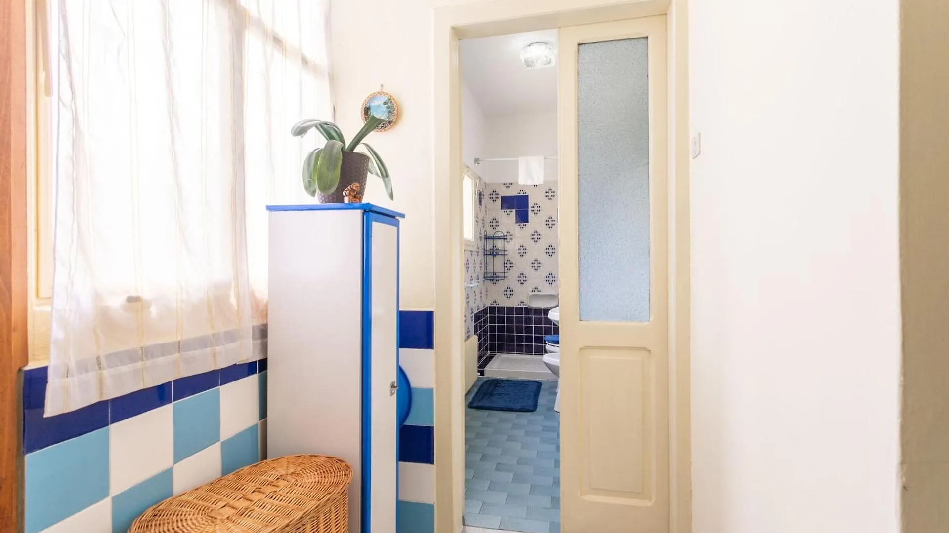 Sweet Honey Home By Halldis Dongo Apartment